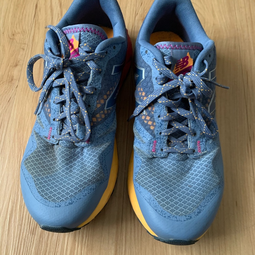 New Balance All Terrain speed ride sneakers